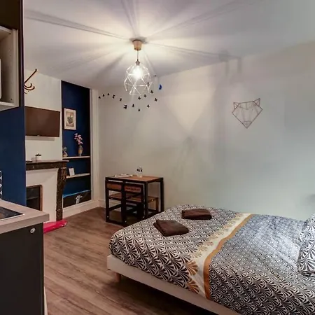 Des Ecrivains - Topdestination Apartamento *